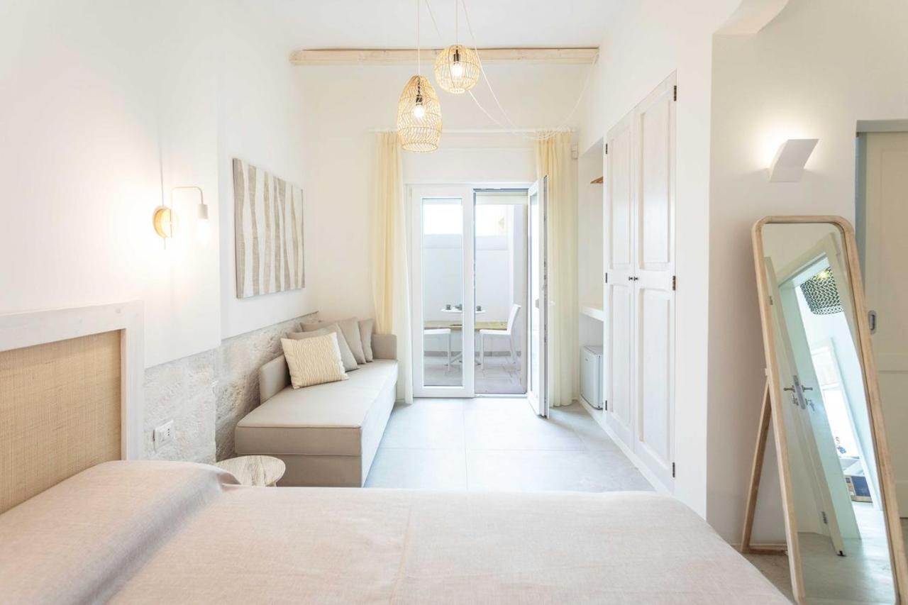 Dimora Dei Maestri-Camera Con Veranda E Bagno Privati Феллине Экстерьер фото