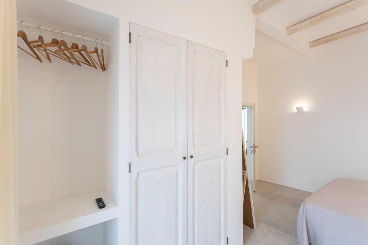Dimora Dei Maestri-Camera Con Veranda E Bagno Privati Феллине Экстерьер фото